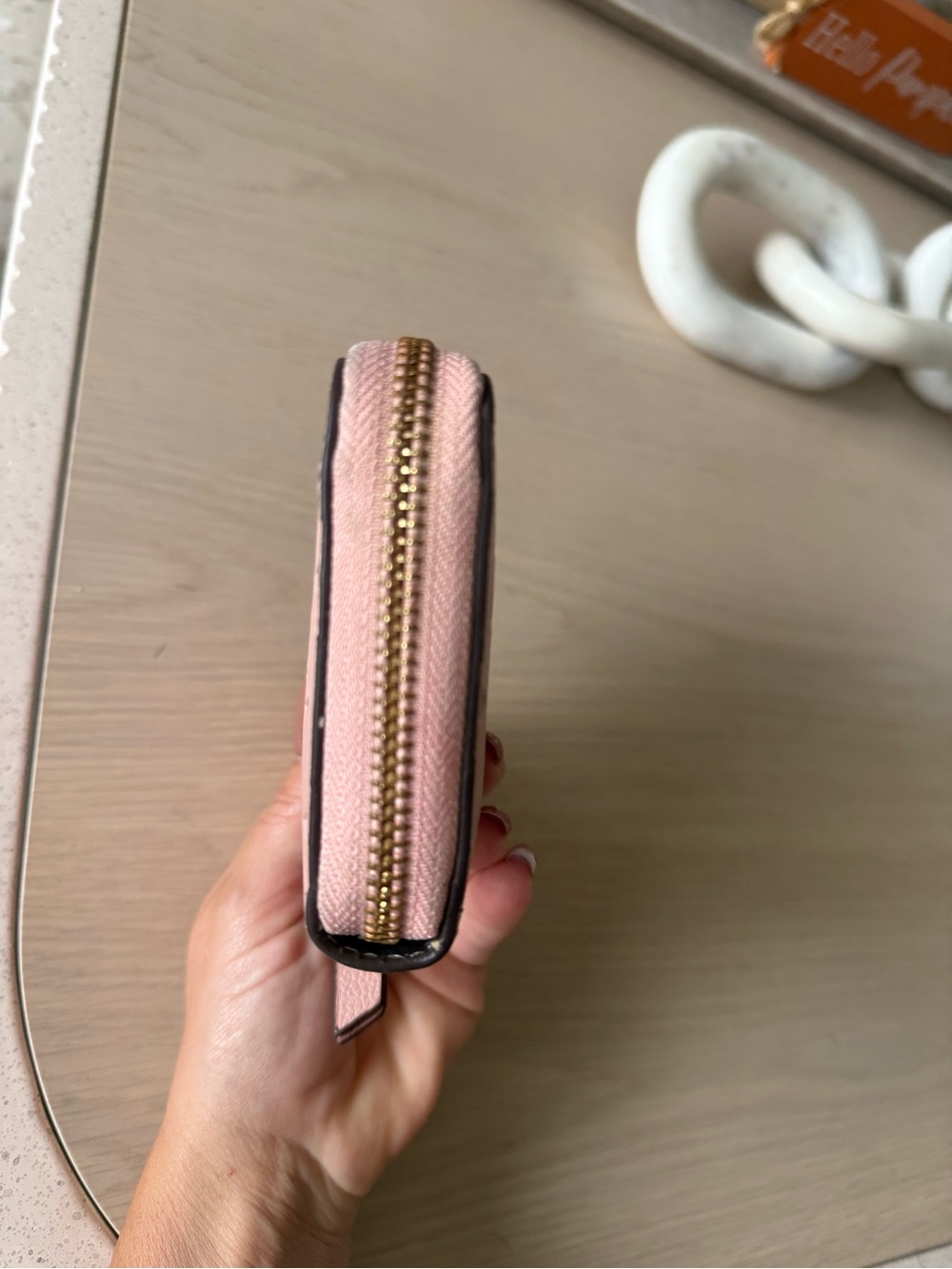 Wallet - Picture 4 of 9